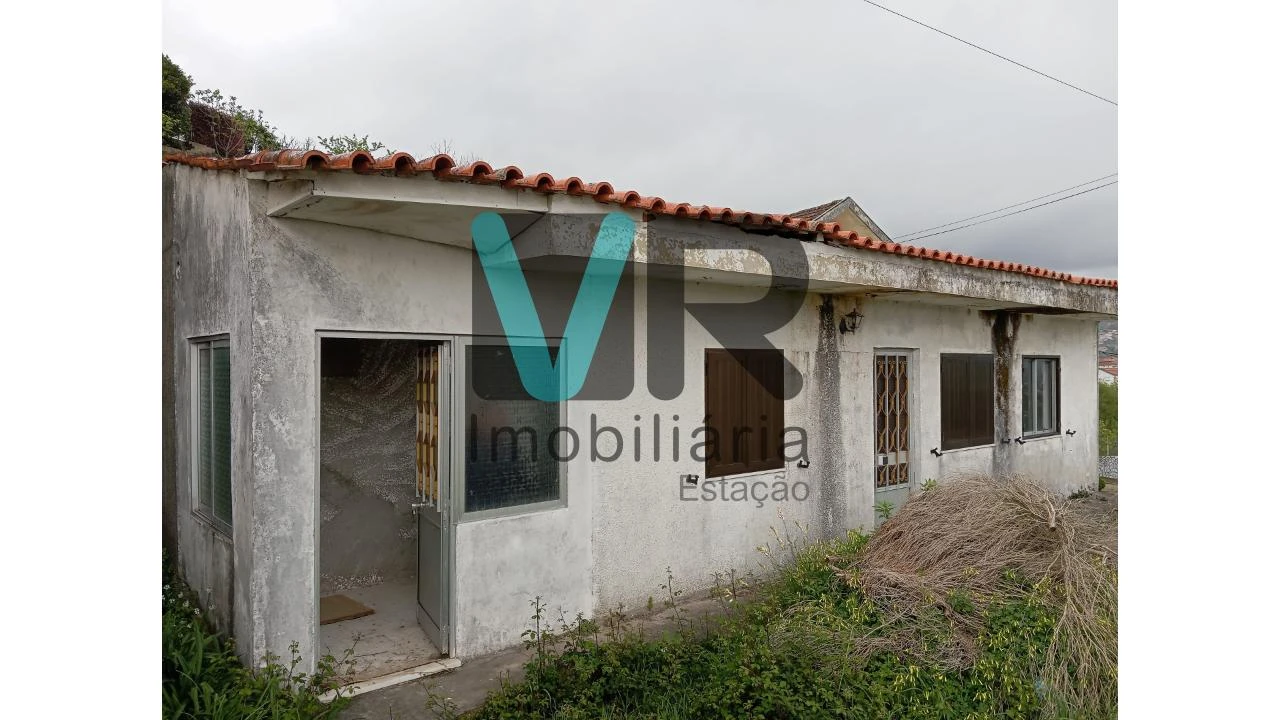 Moradia T1 para Venda em Pousada de Saramagos Foto 12