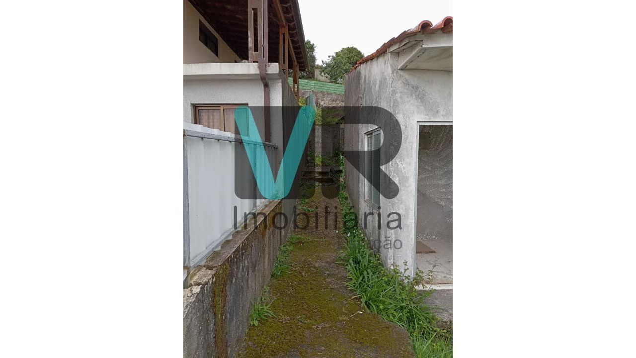 Moradia T1 para Venda em Pousada de Saramagos Foto 15