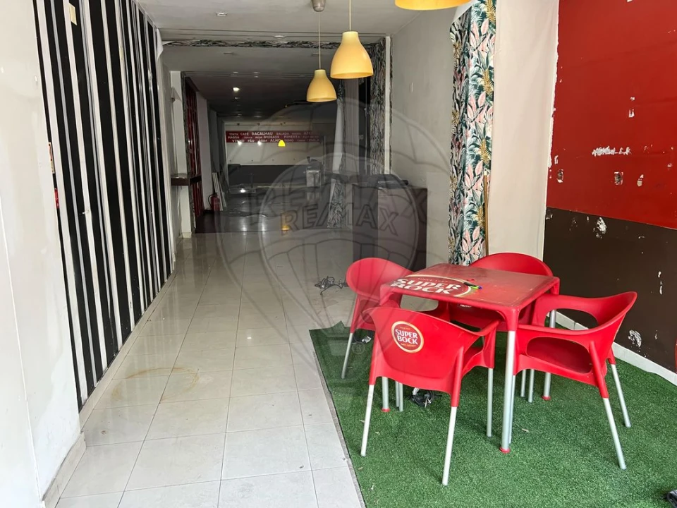 Loja para Venda em Arroios Foto 21