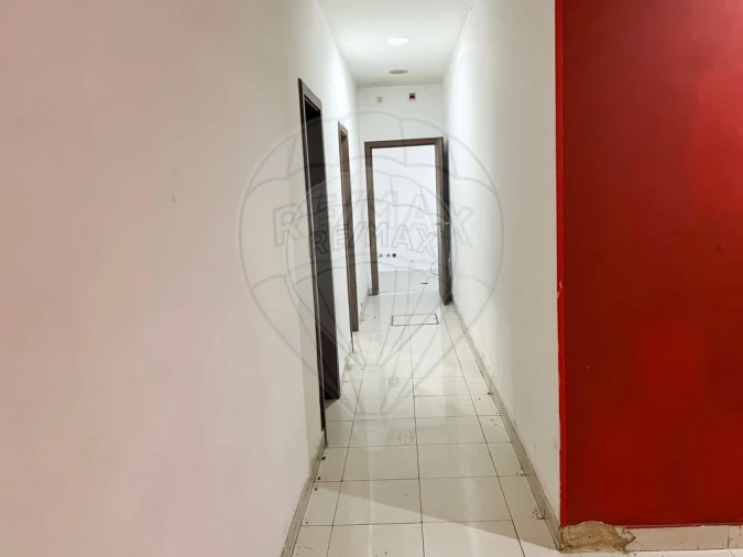 Loja para Venda em Arroios Foto 13