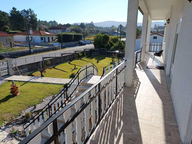 Moradia T3 para Venda em Varzea Foto 21