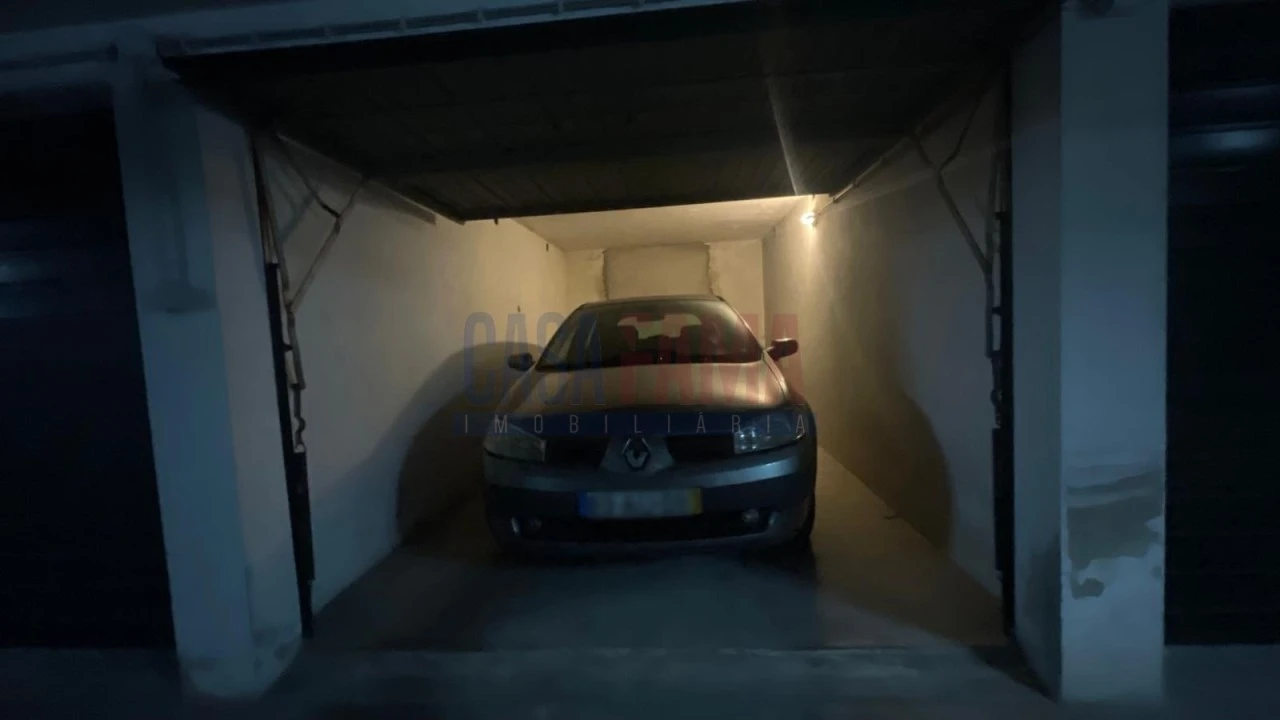 Garagem para Venda em Póvoa de Varzim, Beiriz e Argivai Foto 9