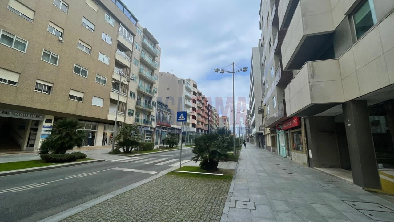 Garagem para Venda em Póvoa de Varzim, Beiriz e Argivai Foto 10