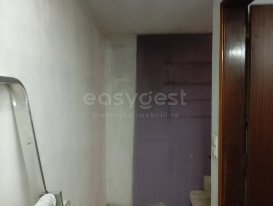 Loja para Arrendamento em Beja (Santiago Maior e São João Baptista) Foto 6