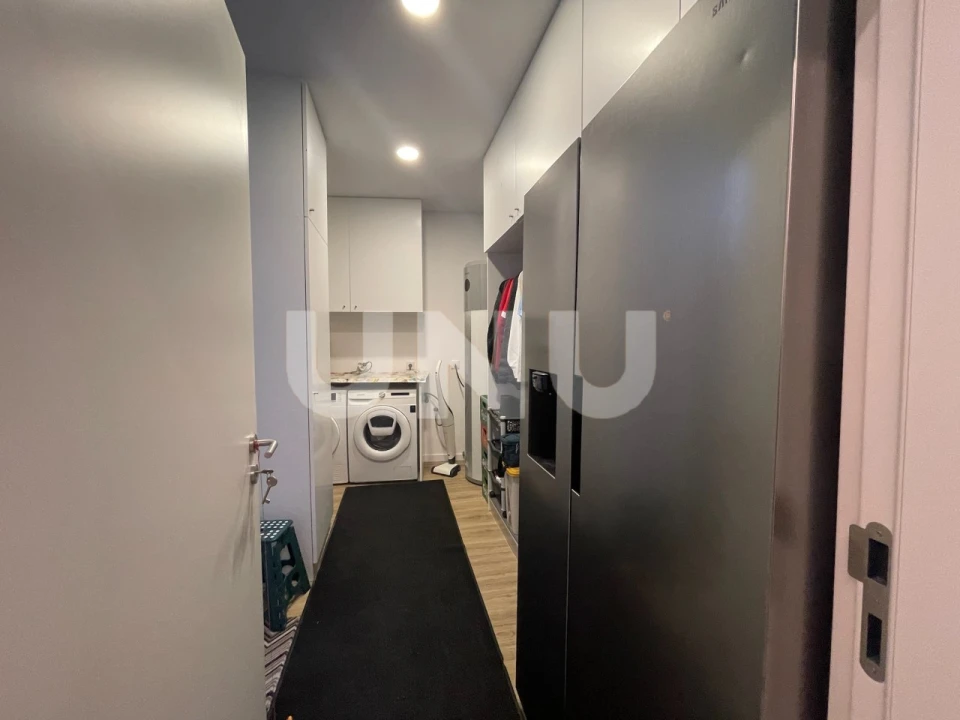 Apartamento T3 para Venda em Pico da Pedra Foto 10