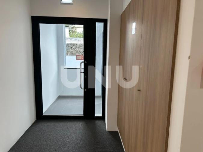 Apartamento T3 para Venda em Pico da Pedra Foto 4