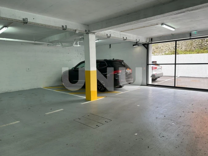 Apartamento T3 para Venda em Pico da Pedra Foto 21