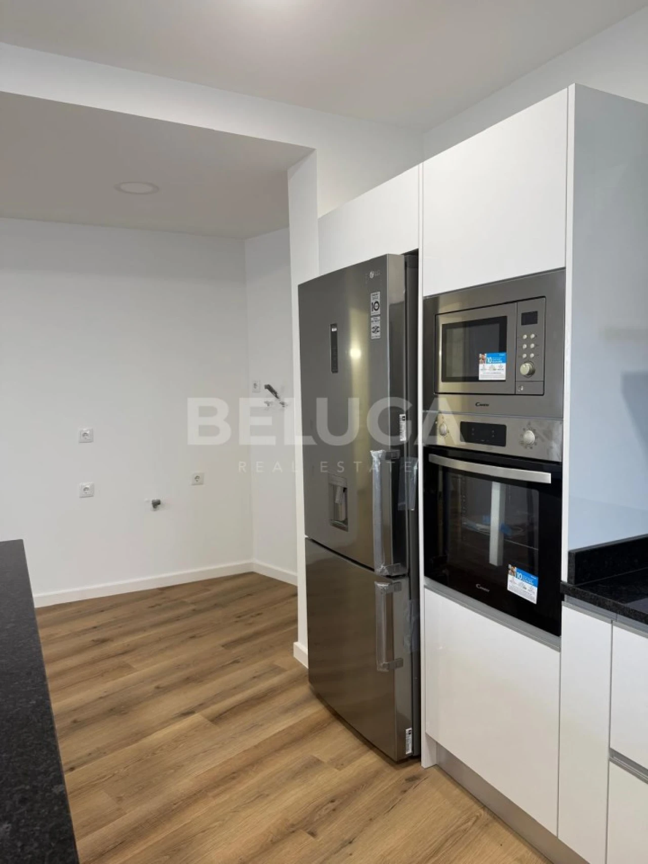 Moradia T3 para Venda em Camara de Lobos Foto 8