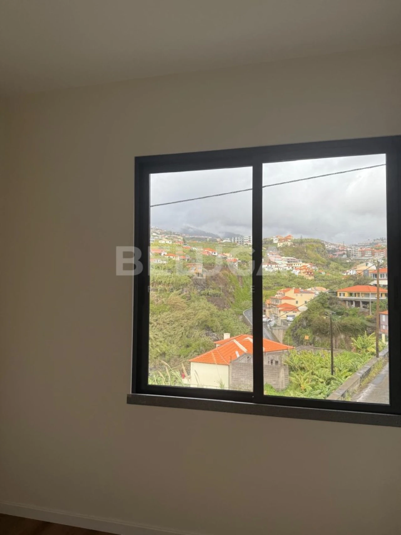 Moradia T3 para Venda em Camara de Lobos Foto 20