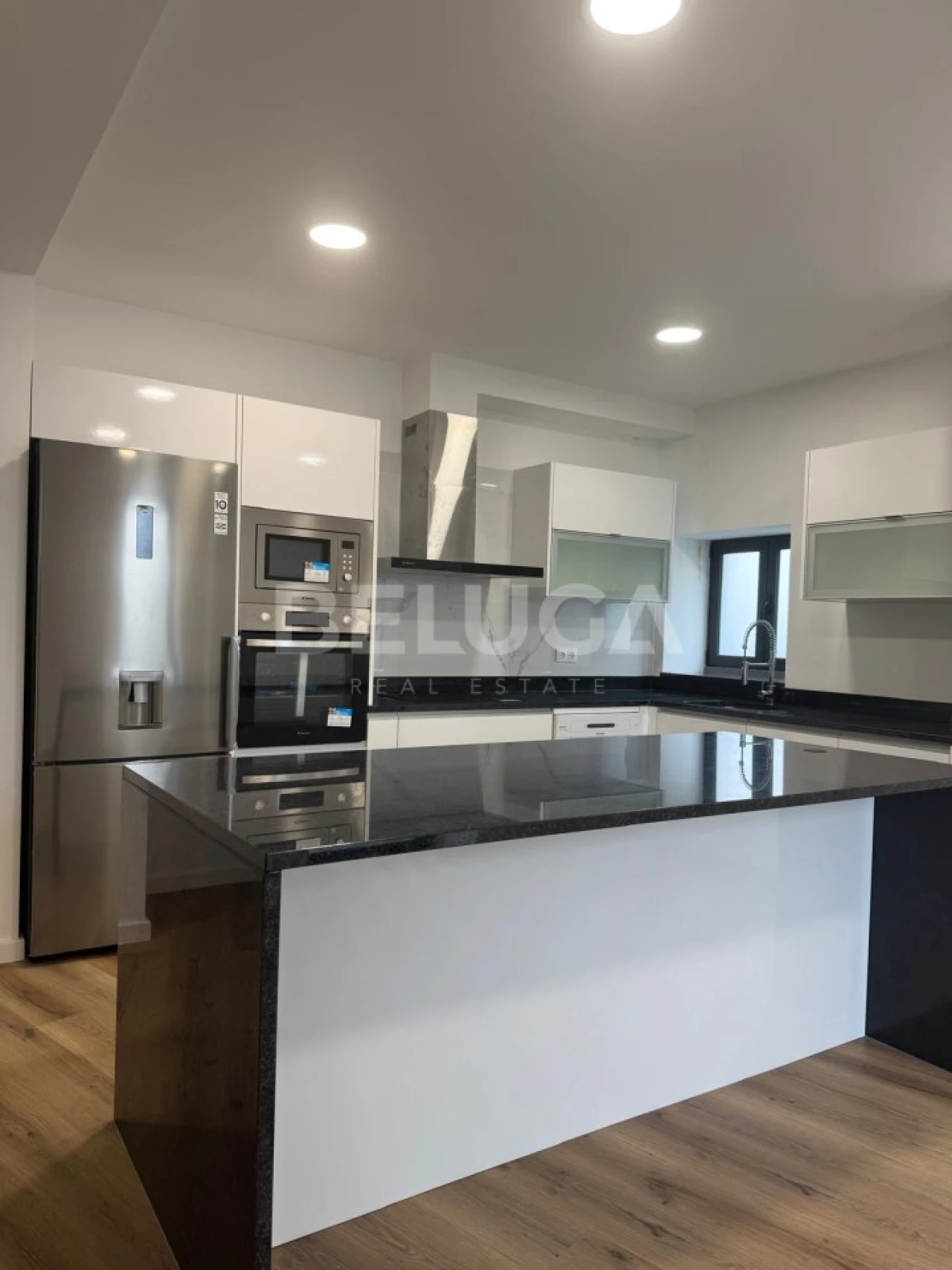 Moradia T3 para Venda em Camara de Lobos Foto 7