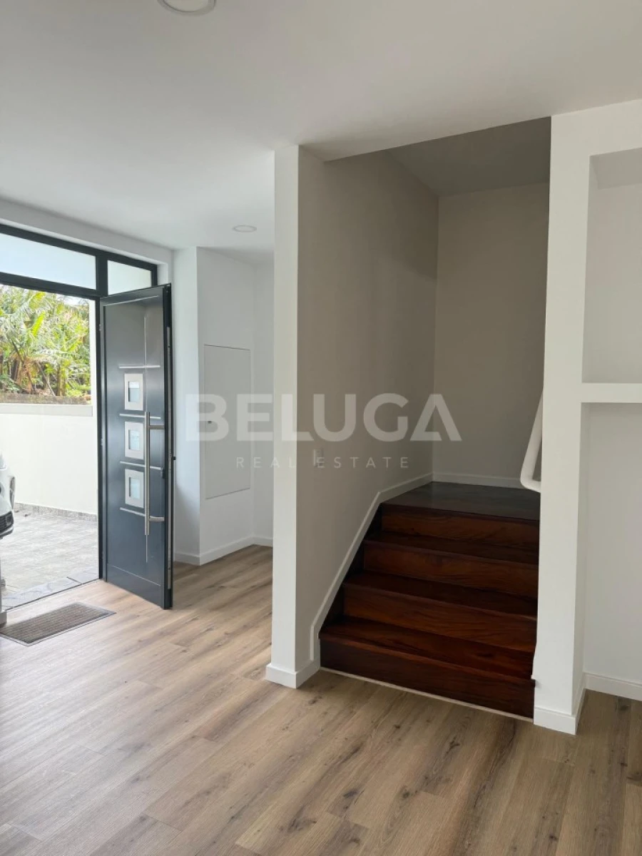 Moradia T3 para Venda em Camara de Lobos Foto 15