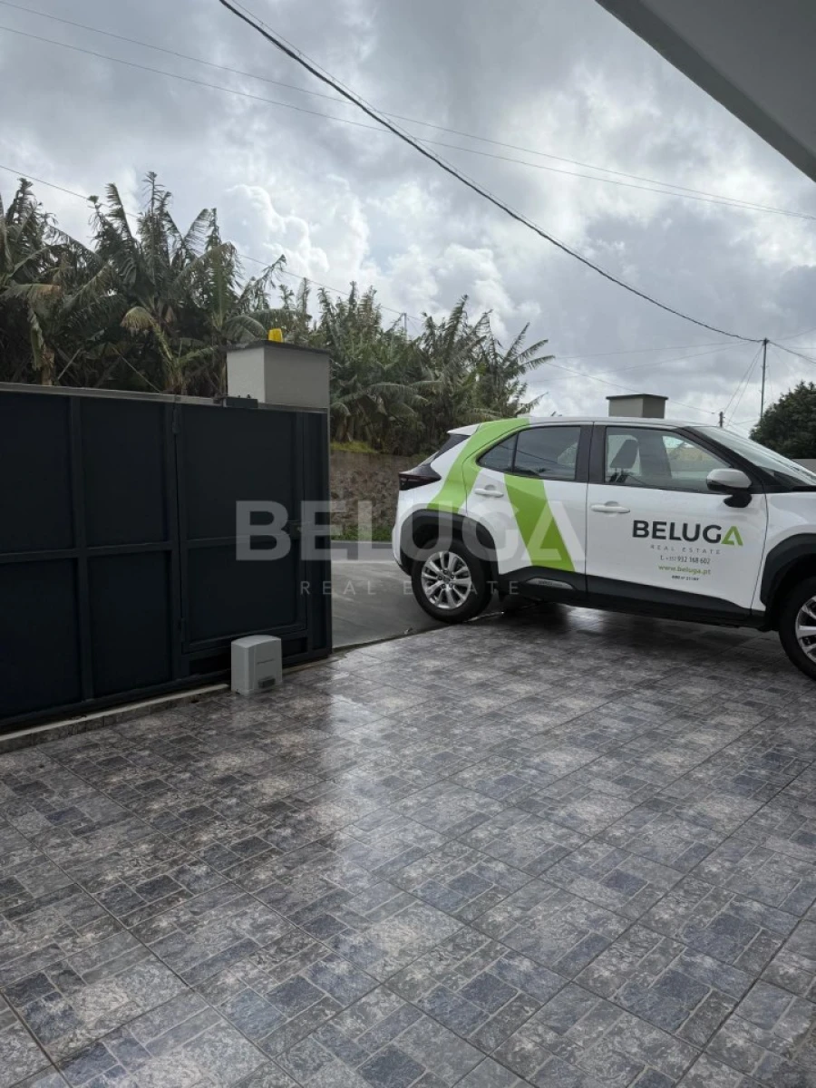 Moradia T3 para Venda em Camara de Lobos Foto 53