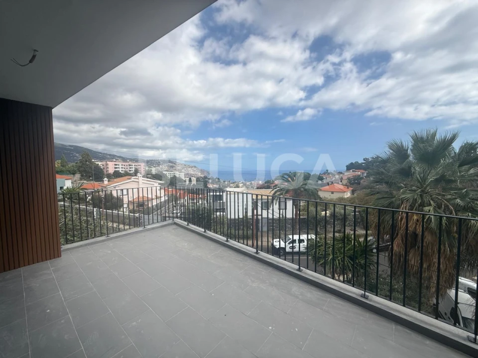 Apartamento T3 para Venda em São Martinho Foto 16