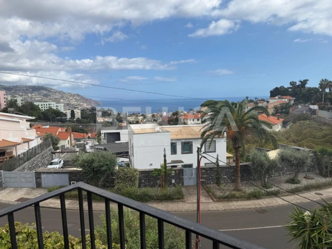 Apartamento T3 para Venda em São Martinho Foto 17
