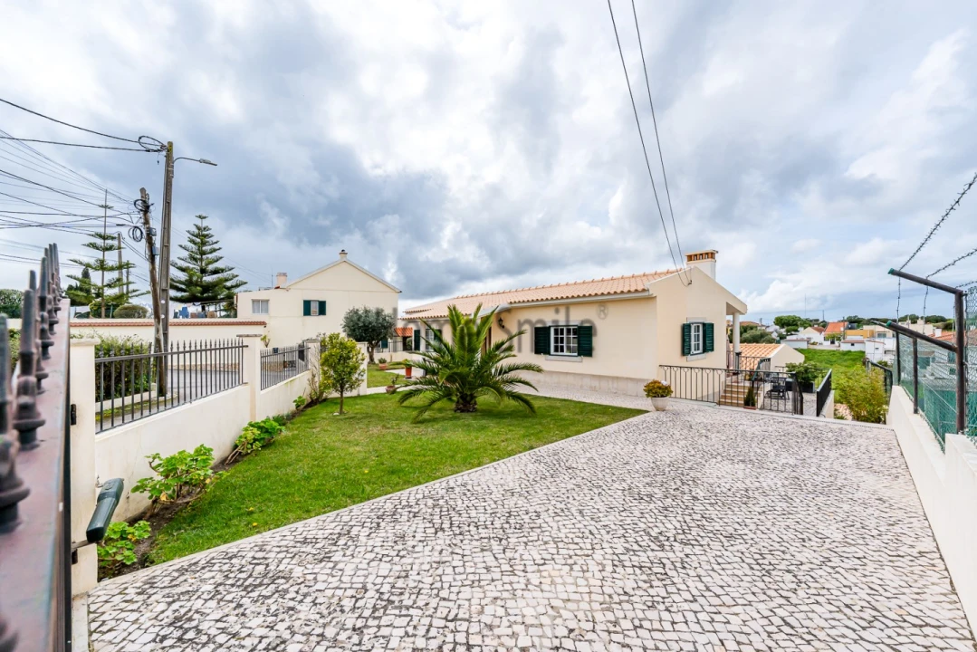Moradia T3 para Venda em Sesimbra (Castelo) Foto 39