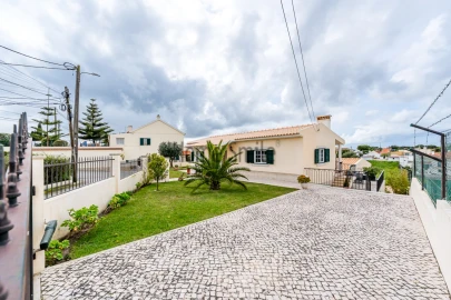 Moradia T3 para Venda em Sesimbra (Castelo)