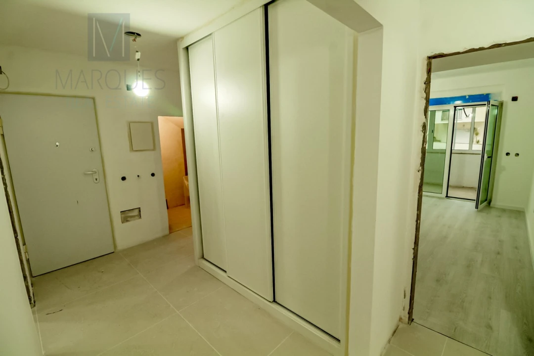 Apartamento T4 para Venda em Póvoa de Santa Iria e Forte da Casa Foto 11