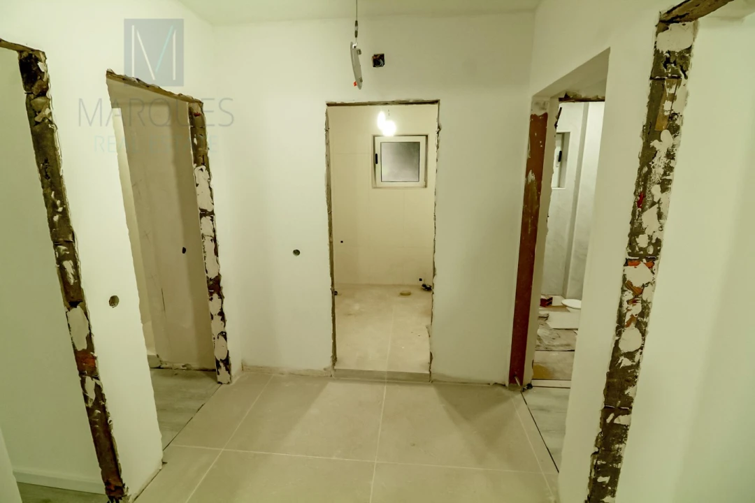 Apartamento T4 para Venda em Póvoa de Santa Iria e Forte da Casa Foto 14