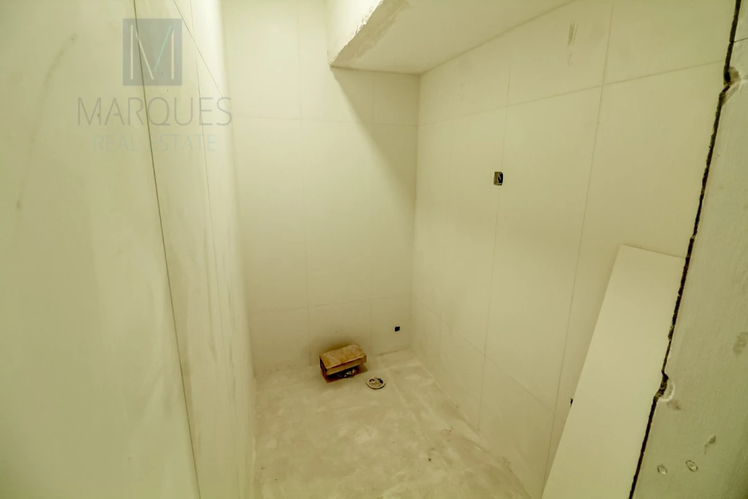 Apartamento T4 para Venda em Póvoa de Santa Iria e Forte da Casa Foto 18