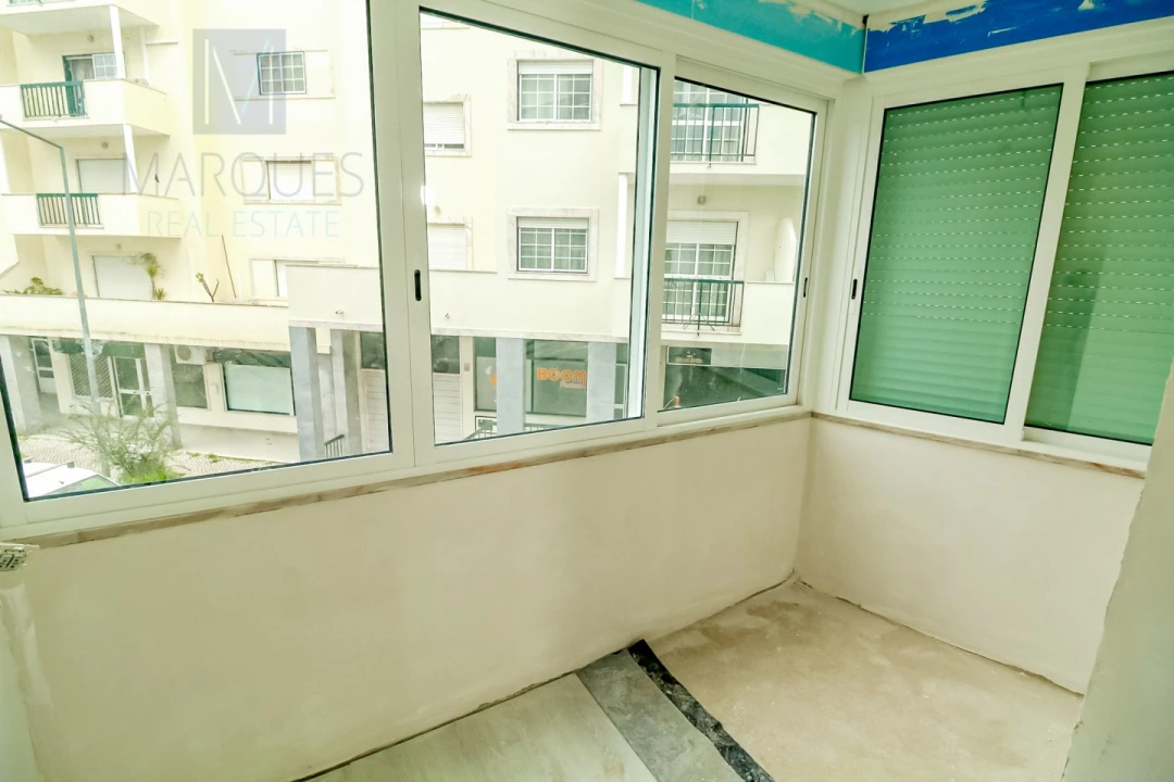 Apartamento T4 para Venda em Póvoa de Santa Iria e Forte da Casa Foto 20