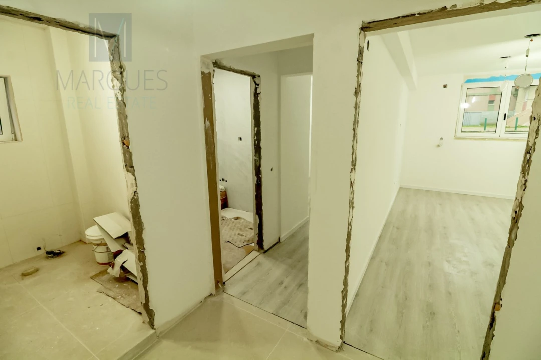 Apartamento T4 para Venda em Póvoa de Santa Iria e Forte da Casa Foto 22