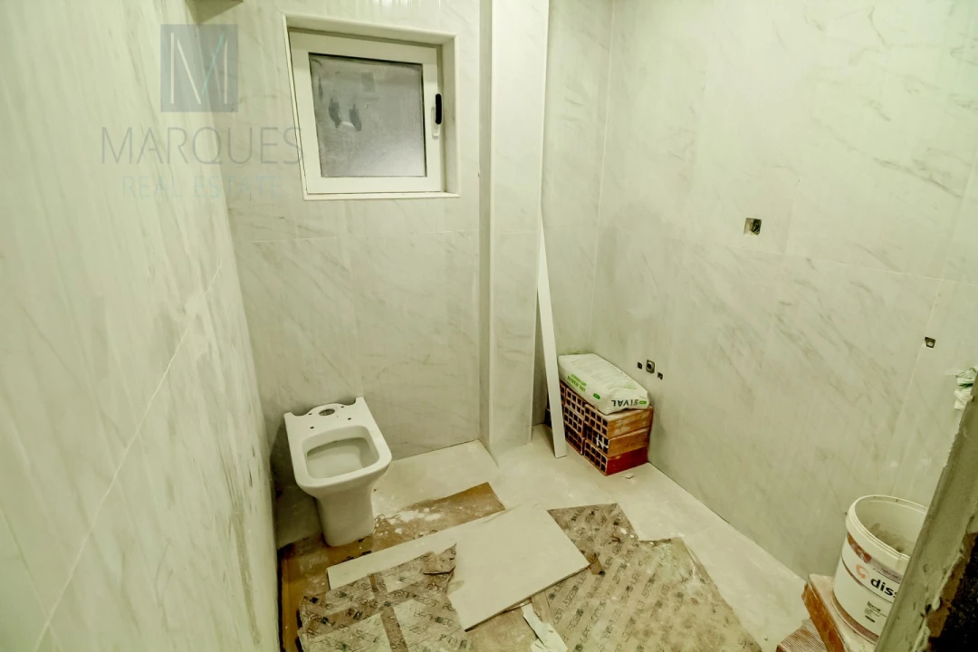 Apartamento T4 para Venda em Póvoa de Santa Iria e Forte da Casa Foto 24