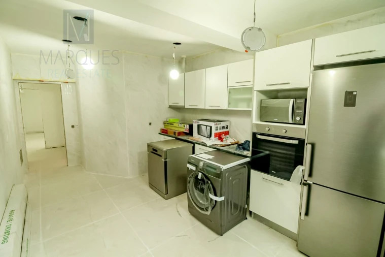 Apartamento T4 para Venda em Póvoa de Santa Iria e Forte da Casa Foto 5