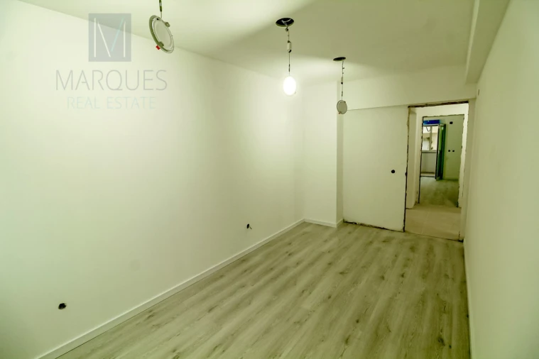 Apartamento T4 para Venda em Póvoa de Santa Iria e Forte da Casa Foto 27