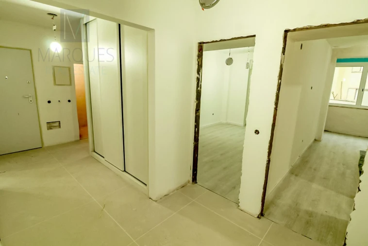 Apartamento T4 para Venda em Póvoa de Santa Iria e Forte da Casa Foto 29