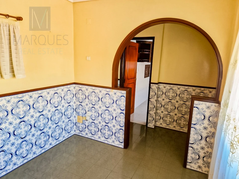 Apartamento T3 para Venda em Pontinha e Famões Foto 12
