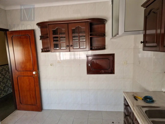 Apartamento T3 para Venda em Pontinha e Famões Foto 16
