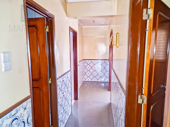 Apartamento T3 para Venda em Pontinha e Famões Foto 8