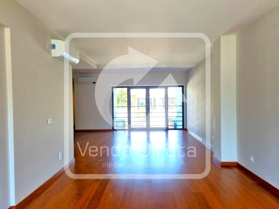 Moradia T4 para Venda em Alcochete Foto 8