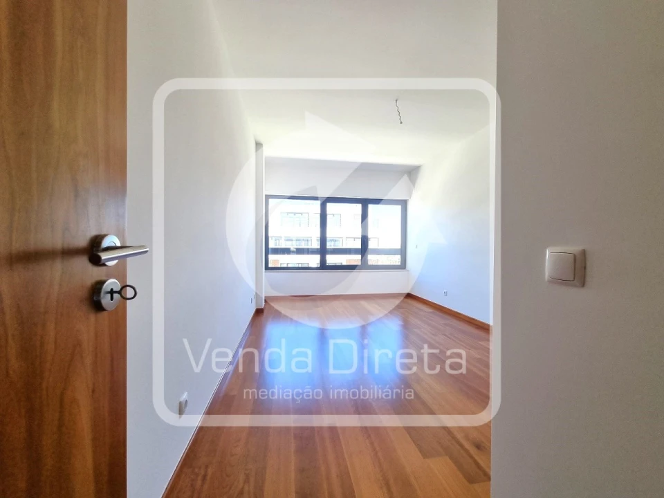 Moradia T4 para Venda em Alcochete Foto 15