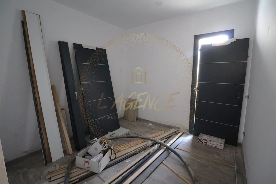 Moradia T4 para Venda em Lagos (São Sebastião e Santa Maria) Foto 47