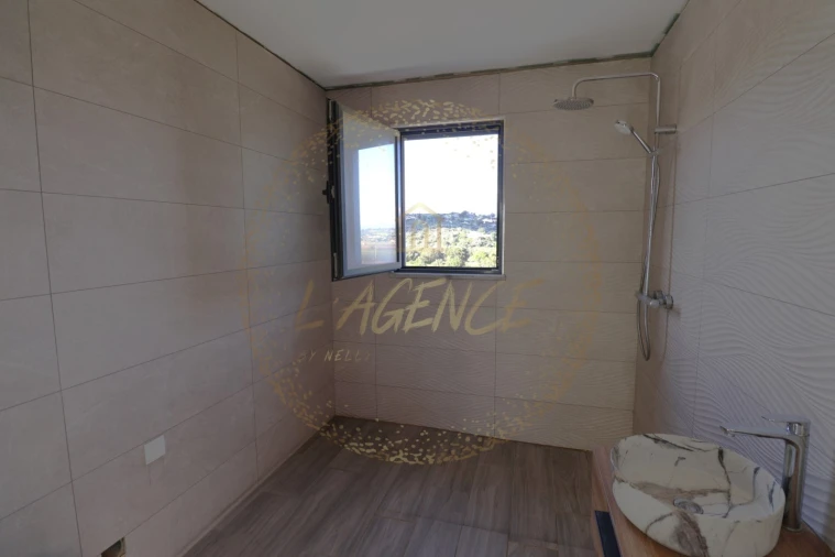 Moradia T4 para Venda em Lagos (São Sebastião e Santa Maria) Foto 26