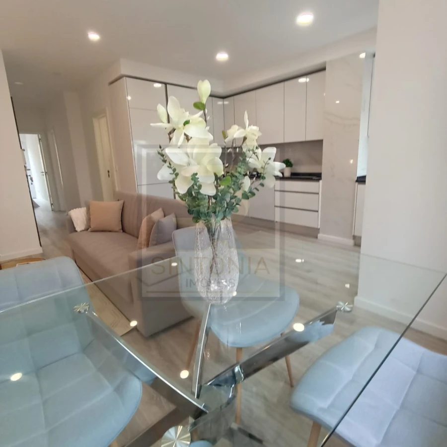 Apartamento T3 para Venda em São Vicente Foto 12