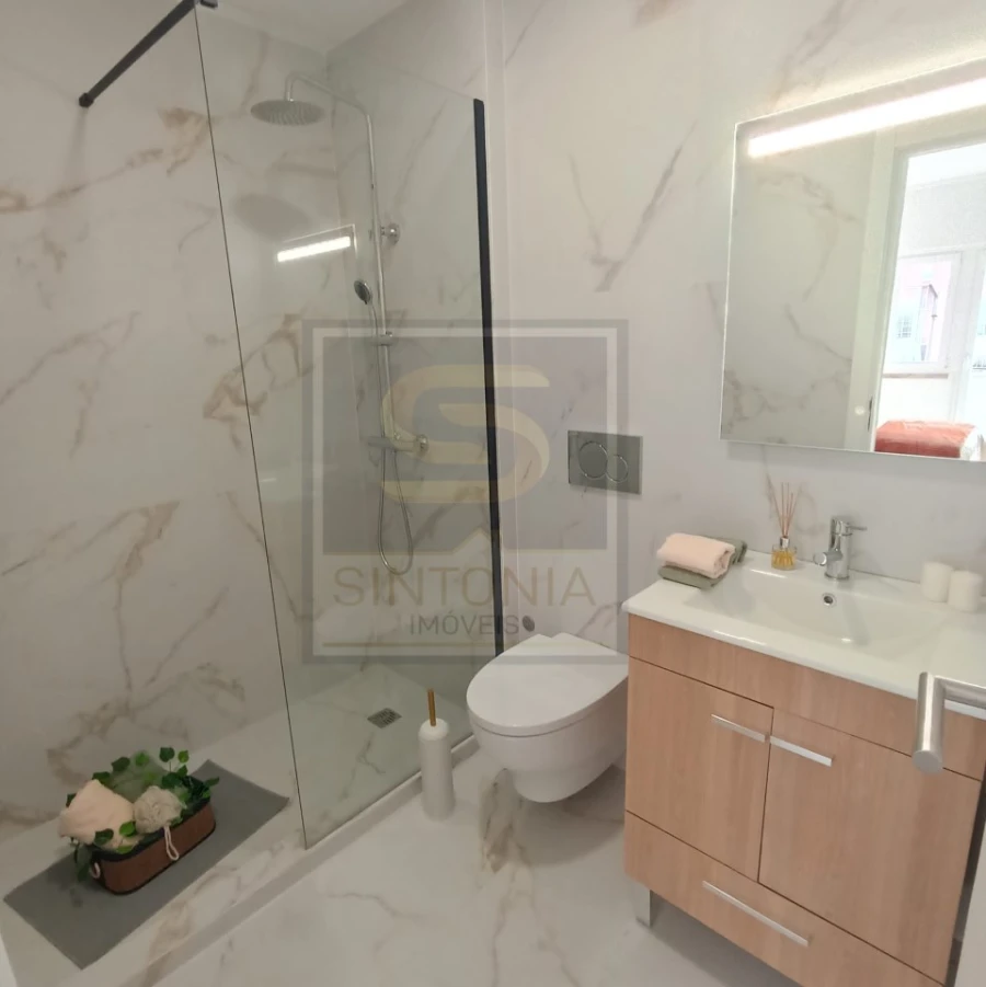 Apartamento T3 para Venda em São Vicente Foto 14