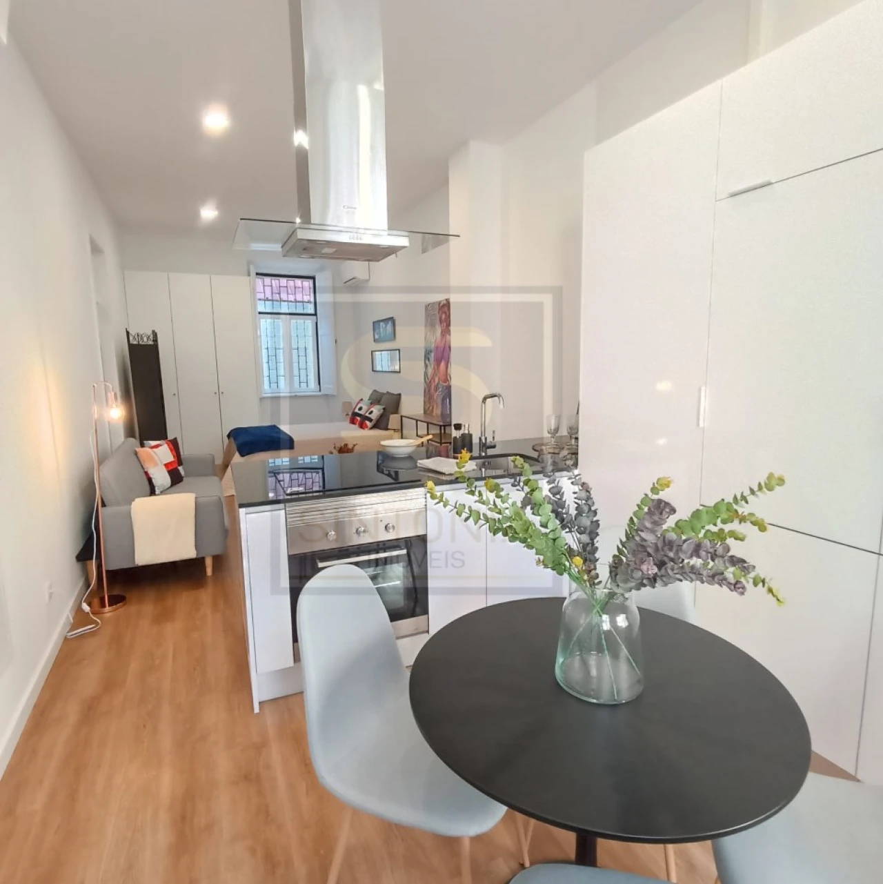 Apartamento T2 para Venda em São Vicente Foto 2