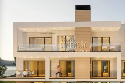 Moradia T4 para Venda em Caparica e Trafaria
