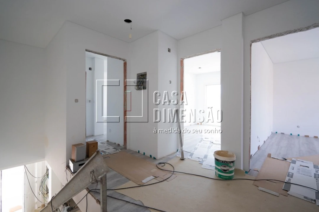 Moradia T4 para Venda em Charneca de Caparica e Sobreda Foto 14