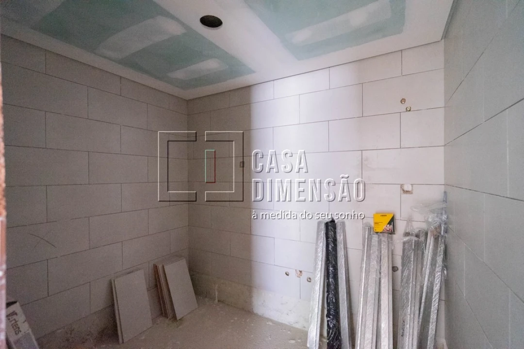 Moradia T4 para Venda em Charneca de Caparica e Sobreda Foto 33