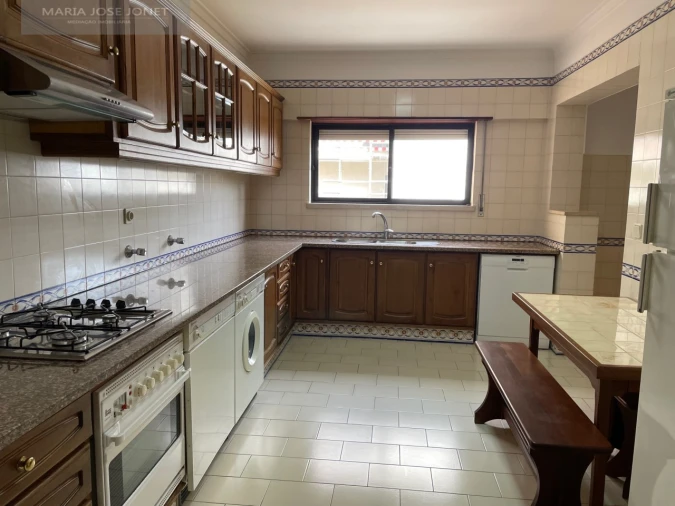 Apartamento T2 para Arrendamento em Cascais e Estoril Foto 10