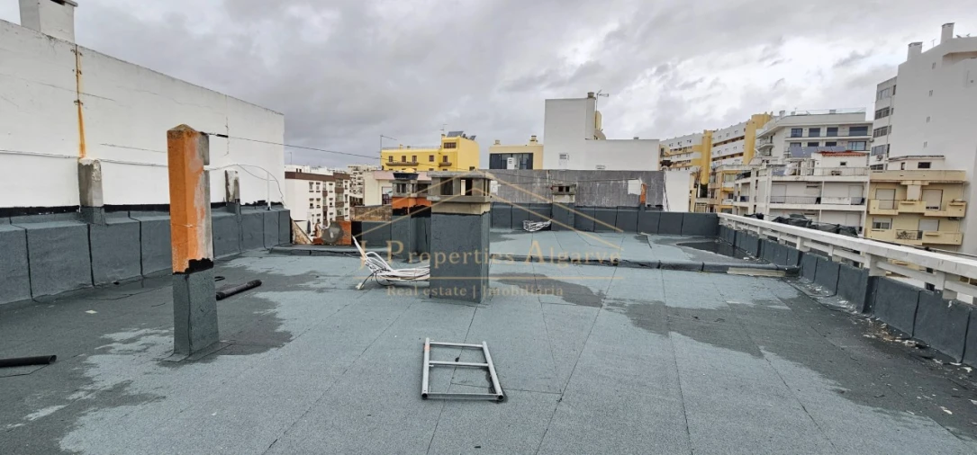 Prédio para Venda em Faro (Sé e São Pedro) Foto 33