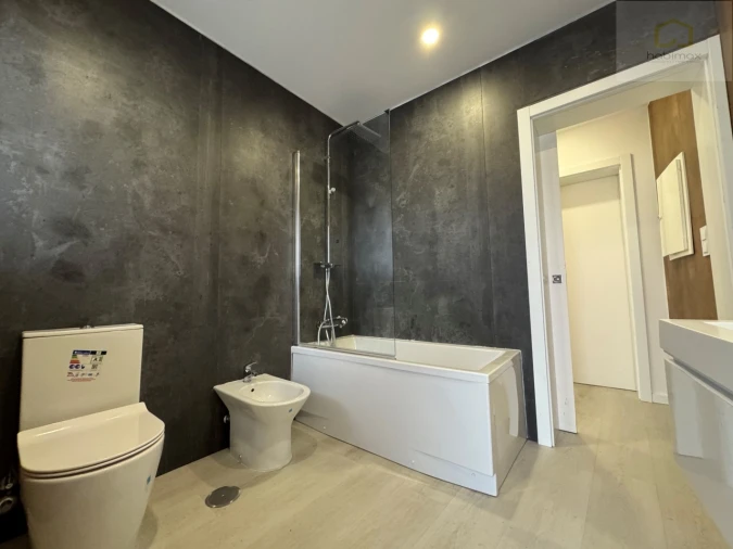 Moradia T2 para Venda em Fajã de Cima Foto 7