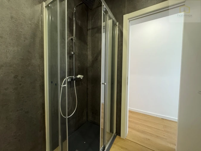 Moradia T2 para Venda em Fajã de Cima Foto 14