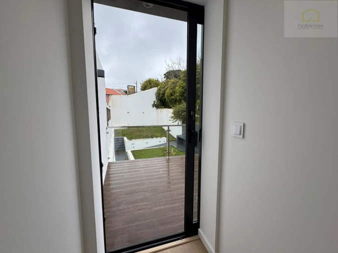 Moradia T2 para Venda em Fajã de Cima Foto 16