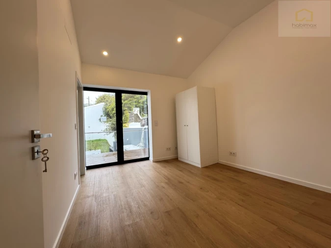 Moradia T2 para Venda em Fajã de Cima Foto 21