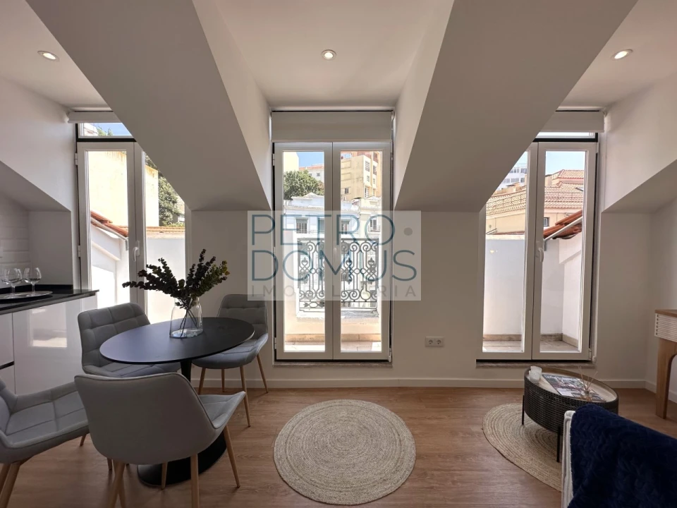 Apartamento T2 para Venda em São Vicente Foto 2