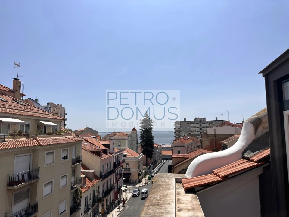 Apartamento T2 para Venda em São Vicente Foto 3